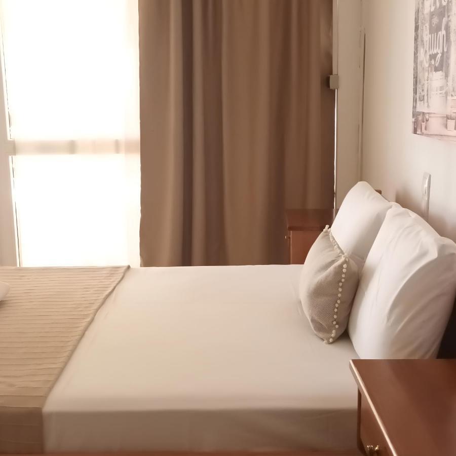 Akrogiali Apartments Paralía Skotínis エクステリア 写真