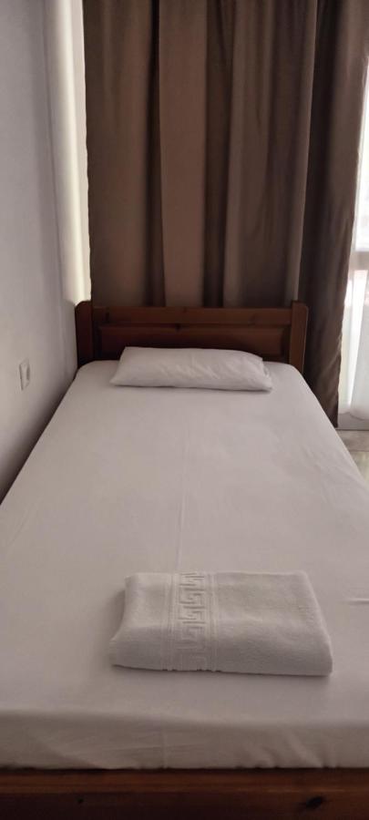 Akrogiali Apartments Paralía Skotínis エクステリア 写真