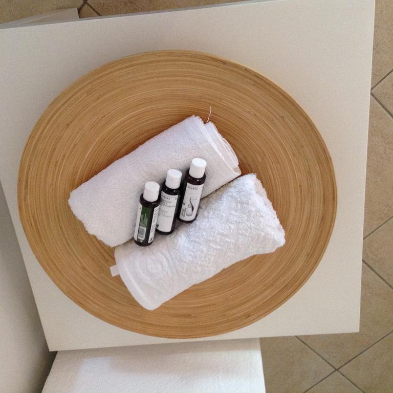 Akrogiali Apartments Paralía Skotínis エクステリア 写真